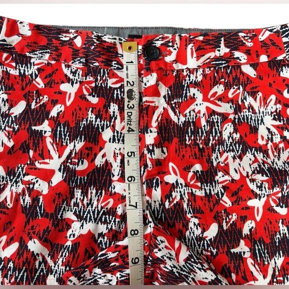 NWOT, Babana Republic, Hampton Fit Shorts, Size 4, Red, White & Black - Picture 6 of 9